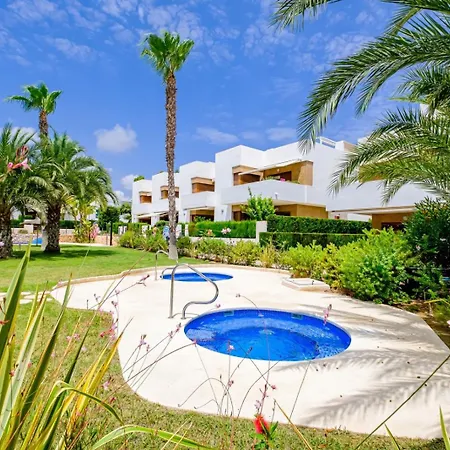 Semesterbostad Lapislazuli Id139